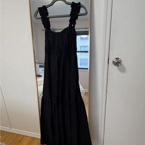 Abercrombie & Fitch Black Ruffled Maxi Dress